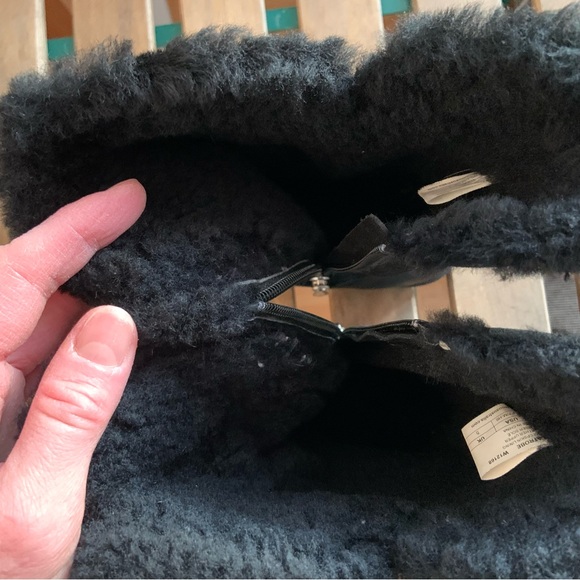 Emu Australia Latrobe Women's Black
Winter Boots Size 7 Leather Upper. - Picture 7 of 16